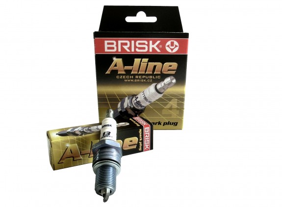 3 Pakete (12 Stück) Zündkerze A Line 24 = V Line 24 / Z 90 / 0242235668 / 101000033AA = 2,36 euro netto / Stck 