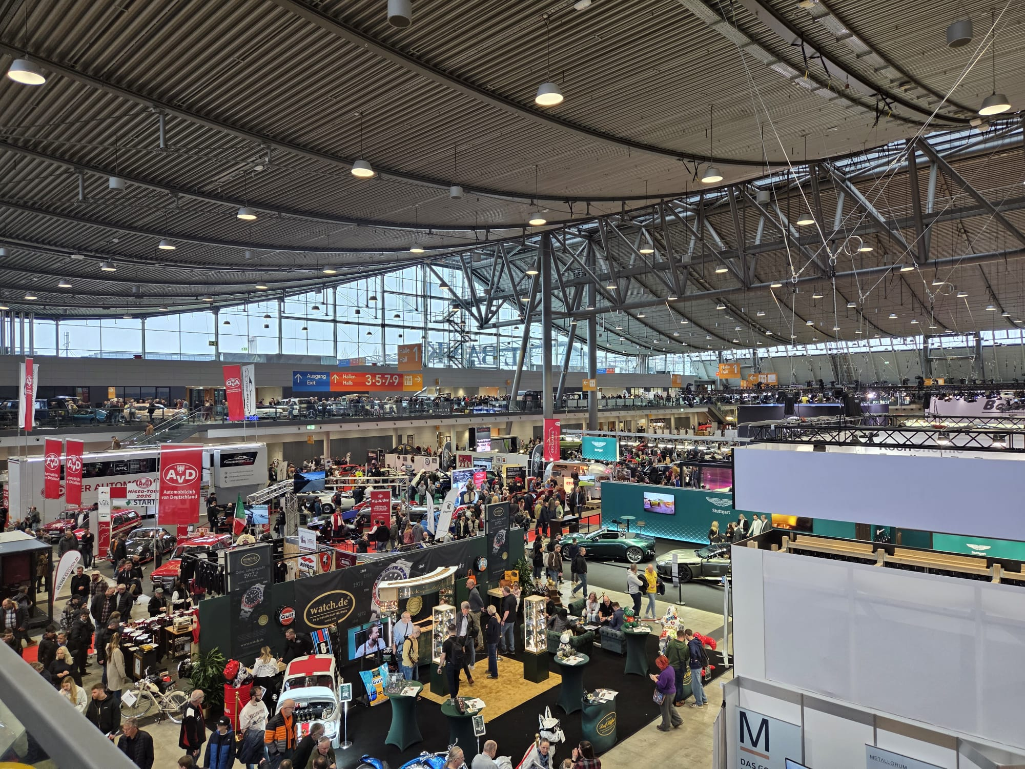 Messehalle 1 RetroClassics Stuttgart